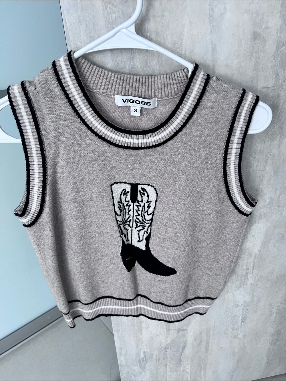 Vigoss Taupe Knit Sleeveless Vest with Black & Cream Cowboy Boot Motif
